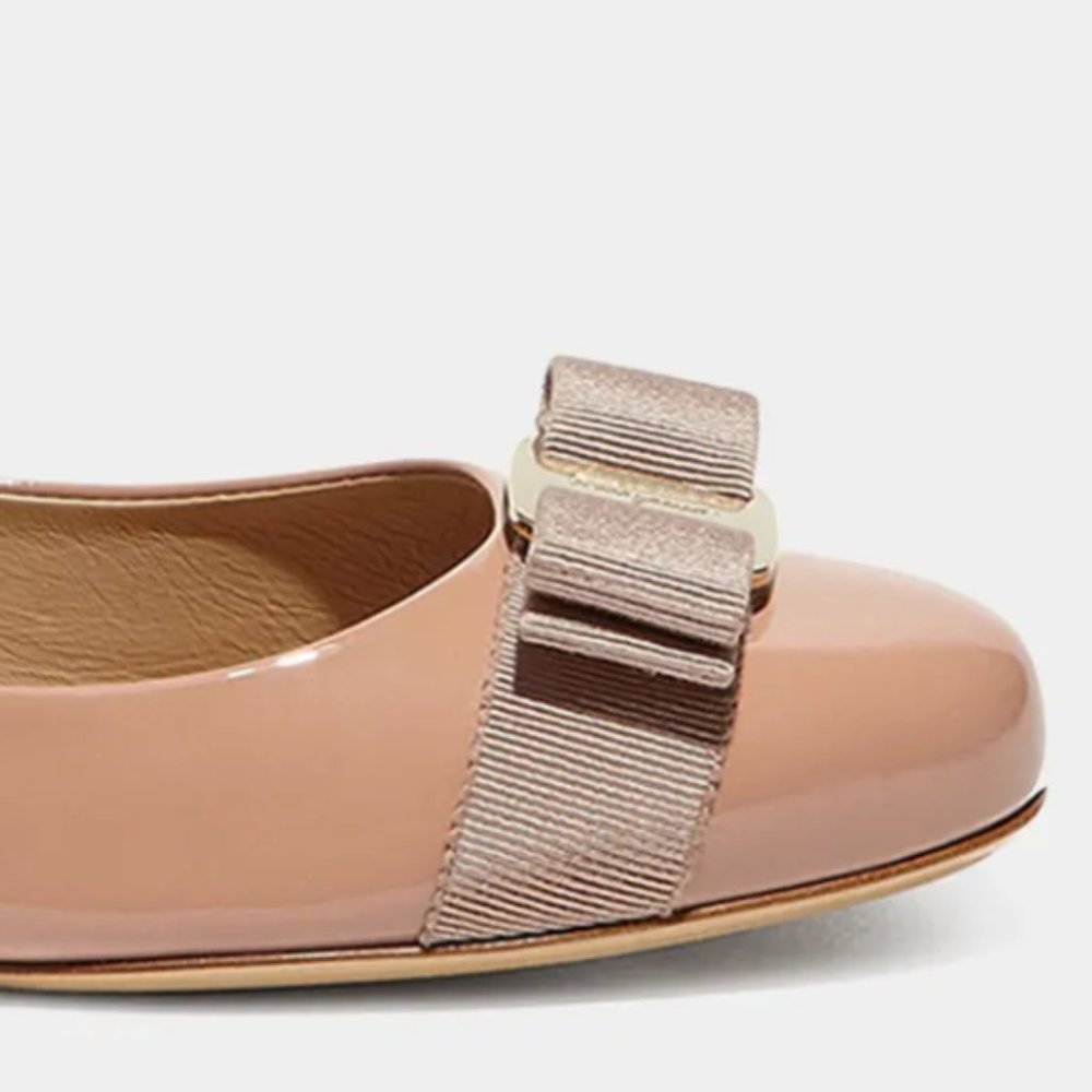 Salvatore Ferragamo Varina Ballet Flat 38.5